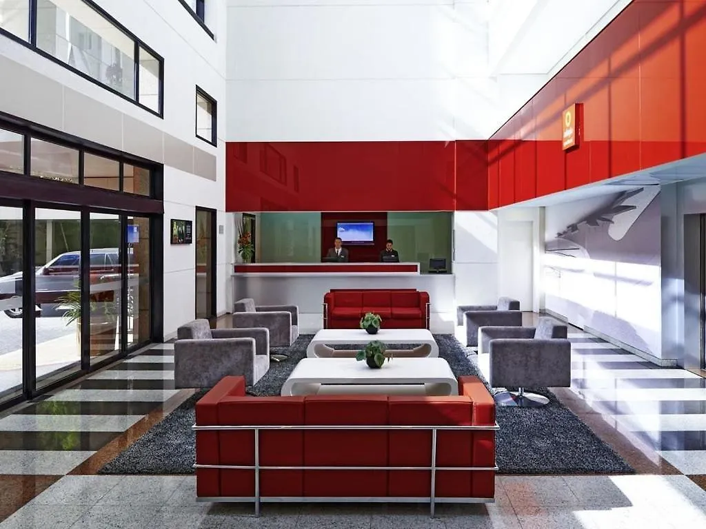 Hotel Times Square Moema - Avenida Jamaris 100 - Uh713 à São Paulo