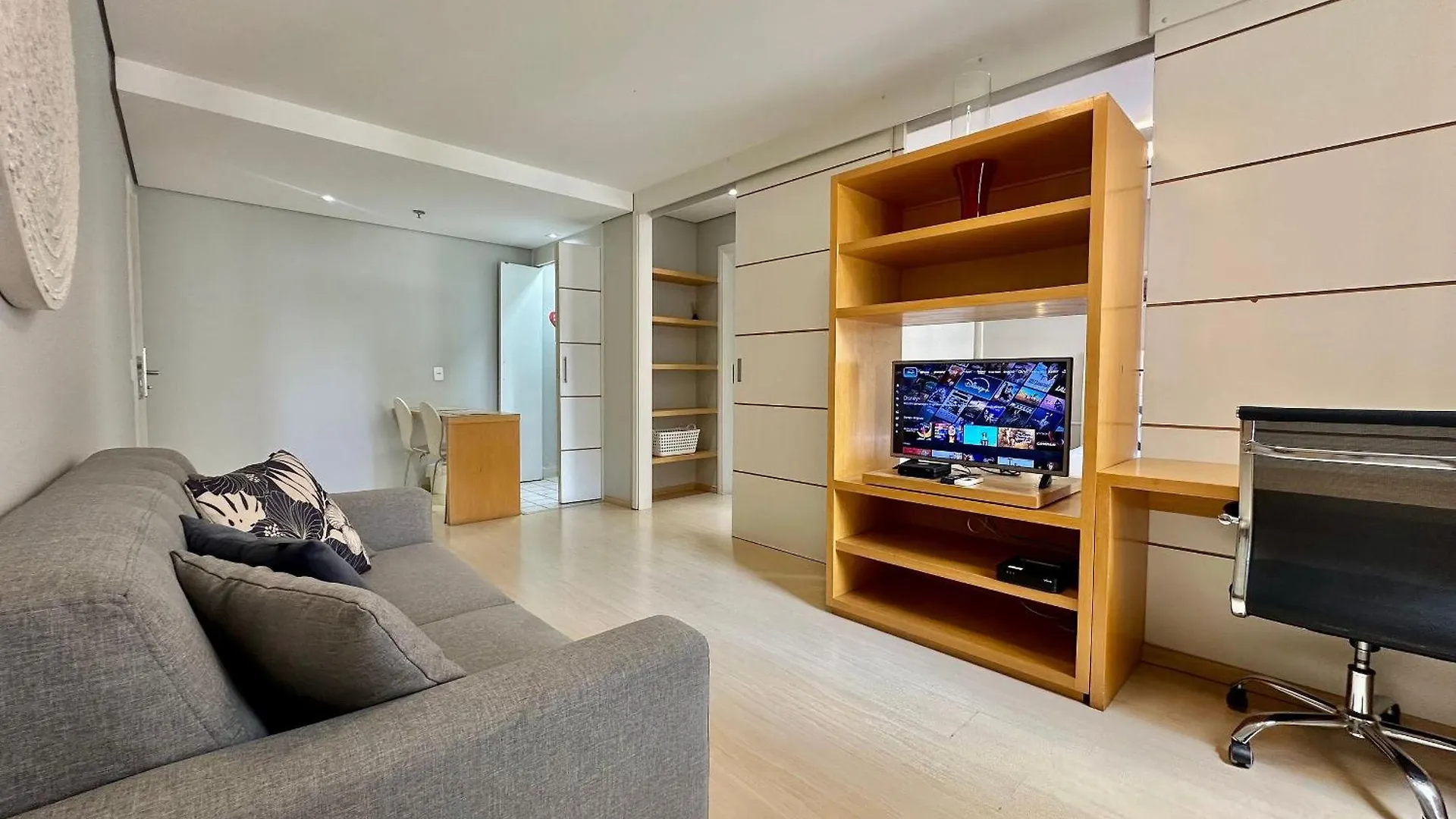 Hotel Times Square Moema - Avenida Jamaris 100 - Uh713 à São Paulo
