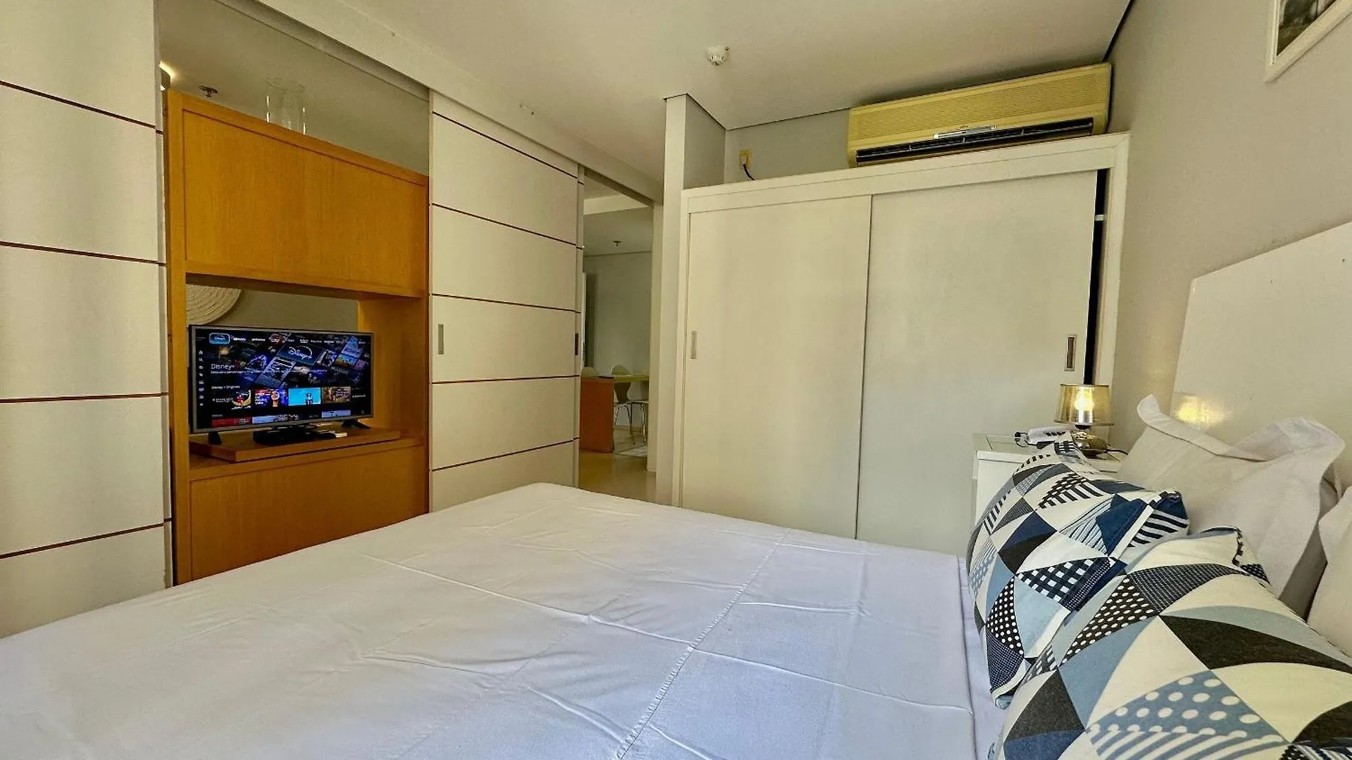Times Square Moema - Avenida Jamaris 100 - Uh713 Hotel Sao Paulo